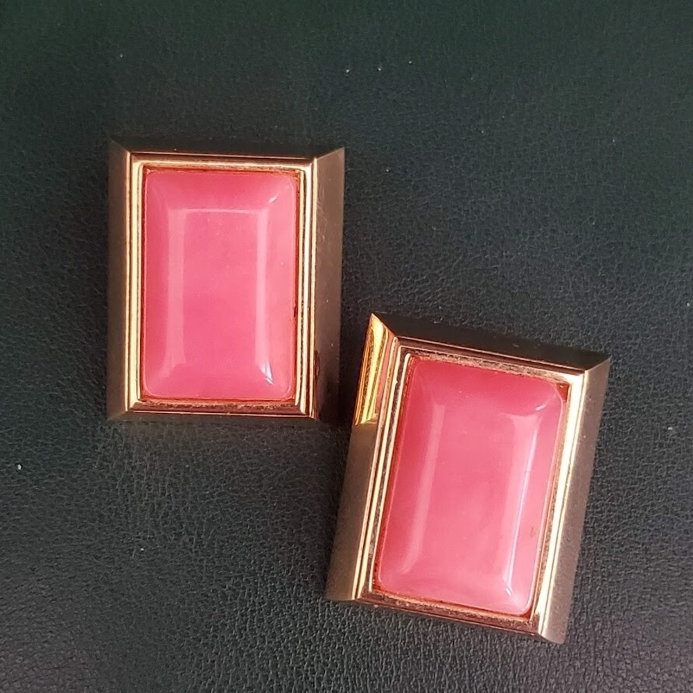 Givenchy Vintage Gold Tone Pink Cabochon Clip On Earrings 1970's‎